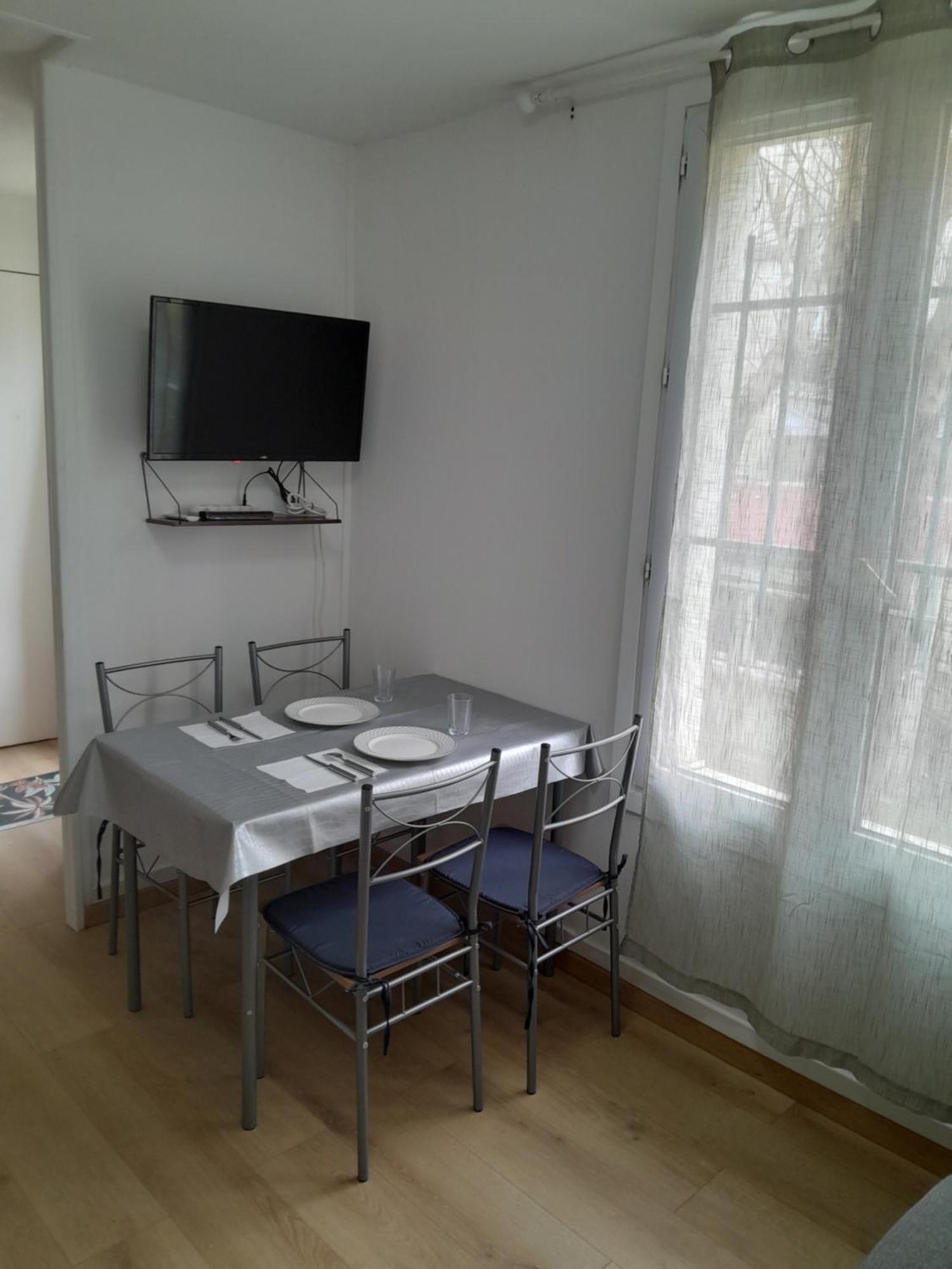 סן-קואן Bel Appartement A Deux Pas De Paris מראה חיצוני תמונה